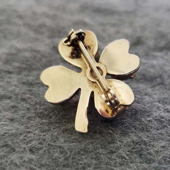 4 Leaf Clover Pin Rhinestines Goldtone Brooch - Picture 6 of 6